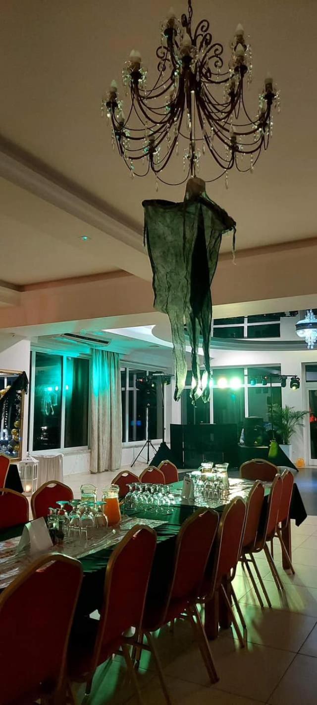 Urychertow Kielpino Buitenkant foto