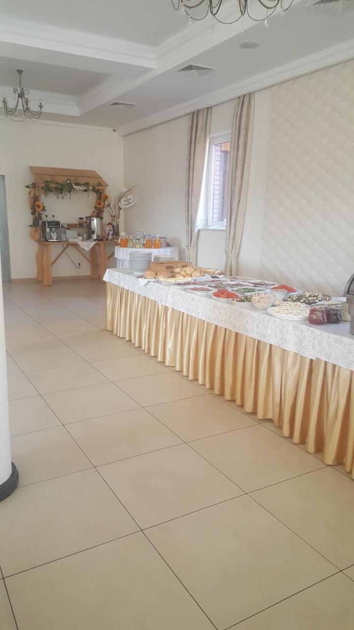 Urychertow Kielpino Buitenkant foto